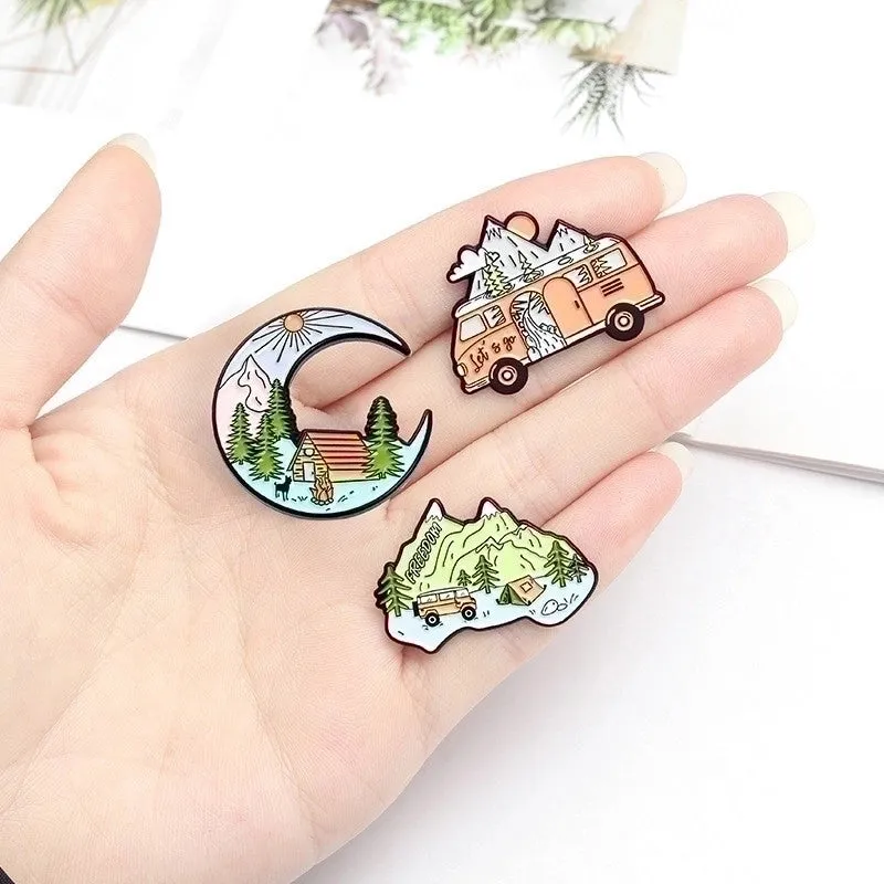 Cartoon Style Cowboy Style Sun Moon Scenery Alloy Stamping Stoving Varnish Plating Unisex Brooches