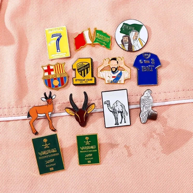 Casual Tropical Letter Flag Alloy Stoving Varnish Plating Unisex Brooches Collar Pin