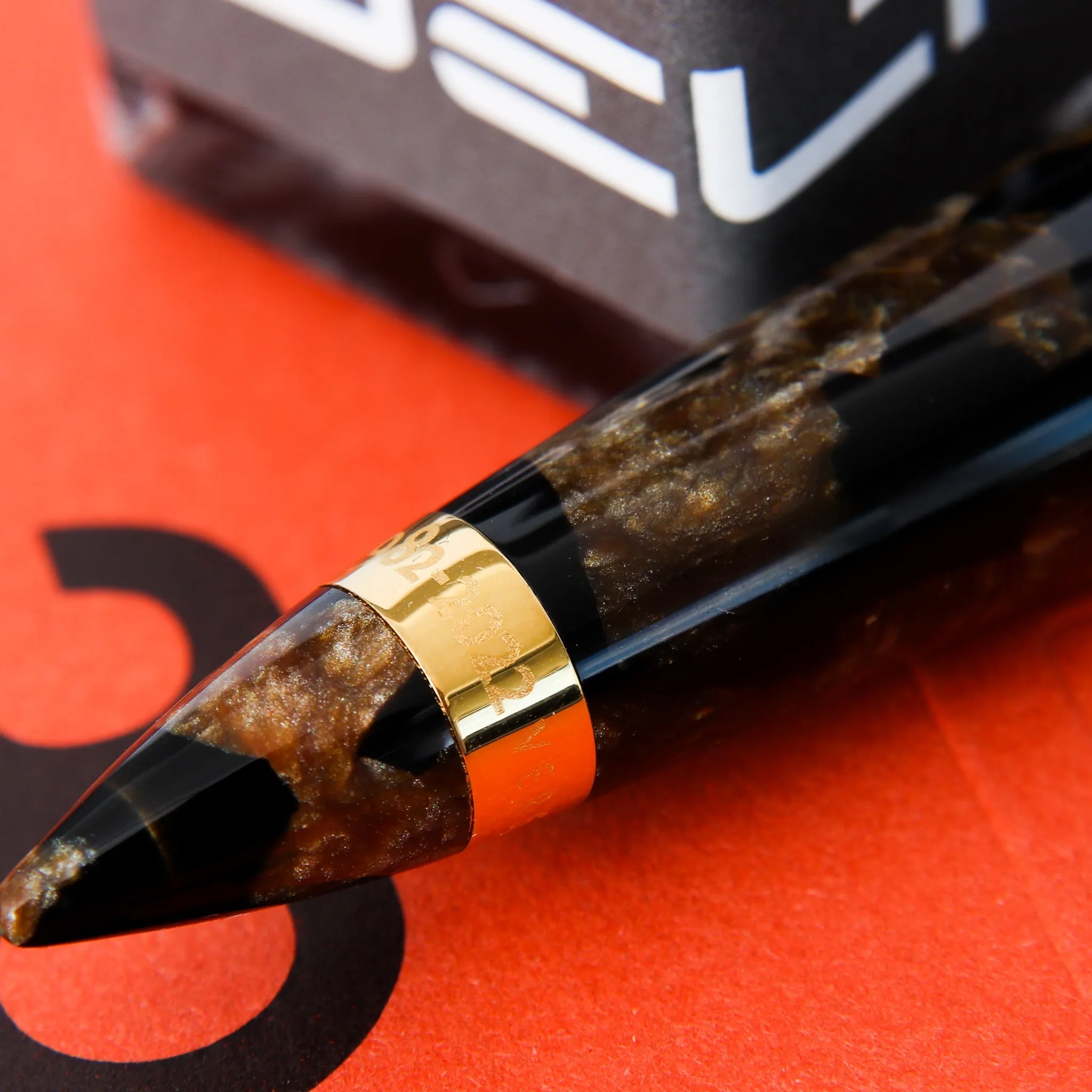 Delta 39 1 Limited Edition Celluloid Fountain Pen