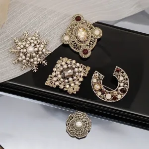 Fashion Pin Geometric Alloy Plating Rhinestones Pearl Unisex Brooches