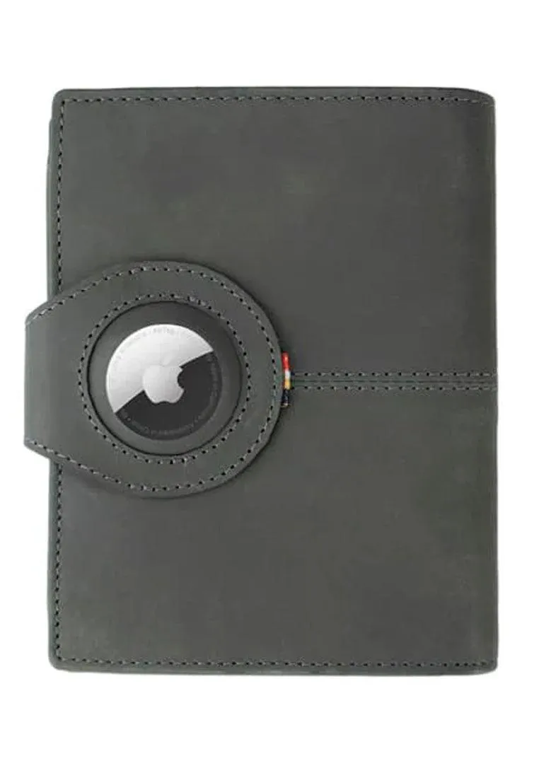 Garzini Passport Holder Airtag ID Window