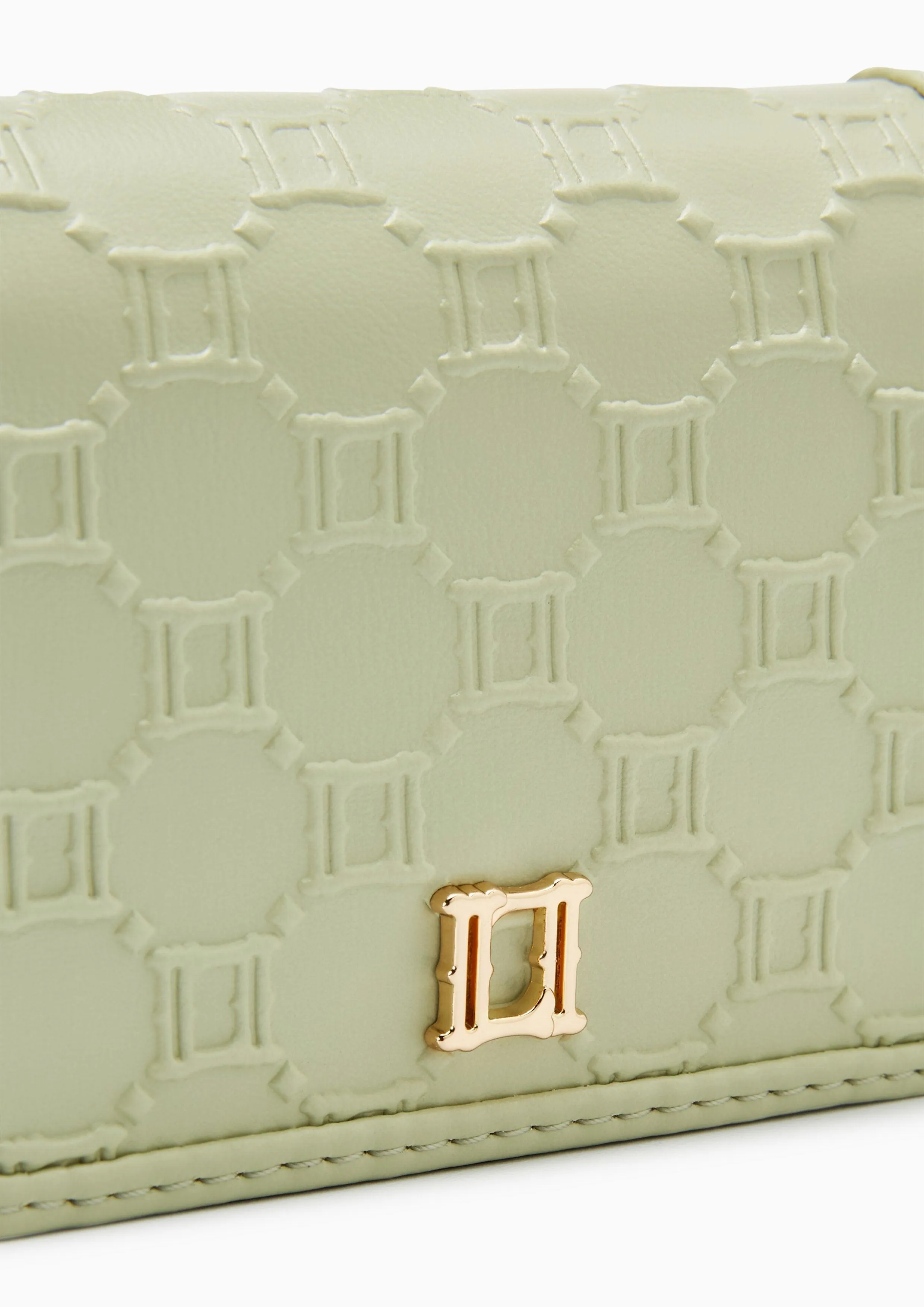 Letitita Short Wallet On Chain Light Green