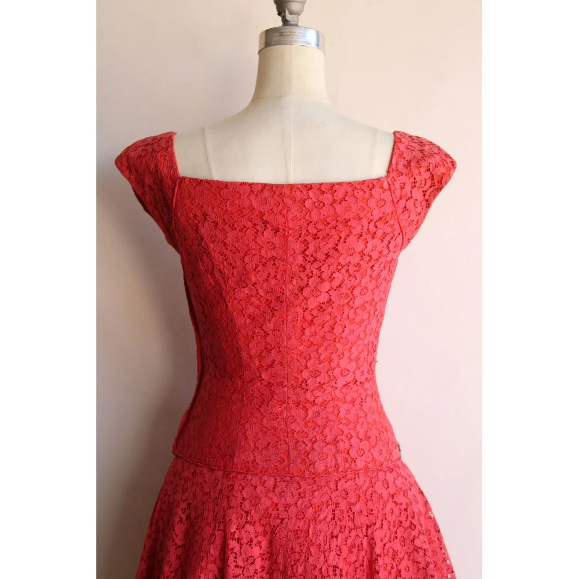 Vintage 1950s Miss Johara Pink Lace Dress